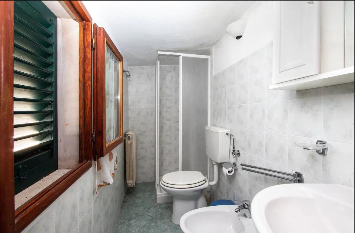 Da Pietro Villa Bagni di Lucca Buitenkant foto